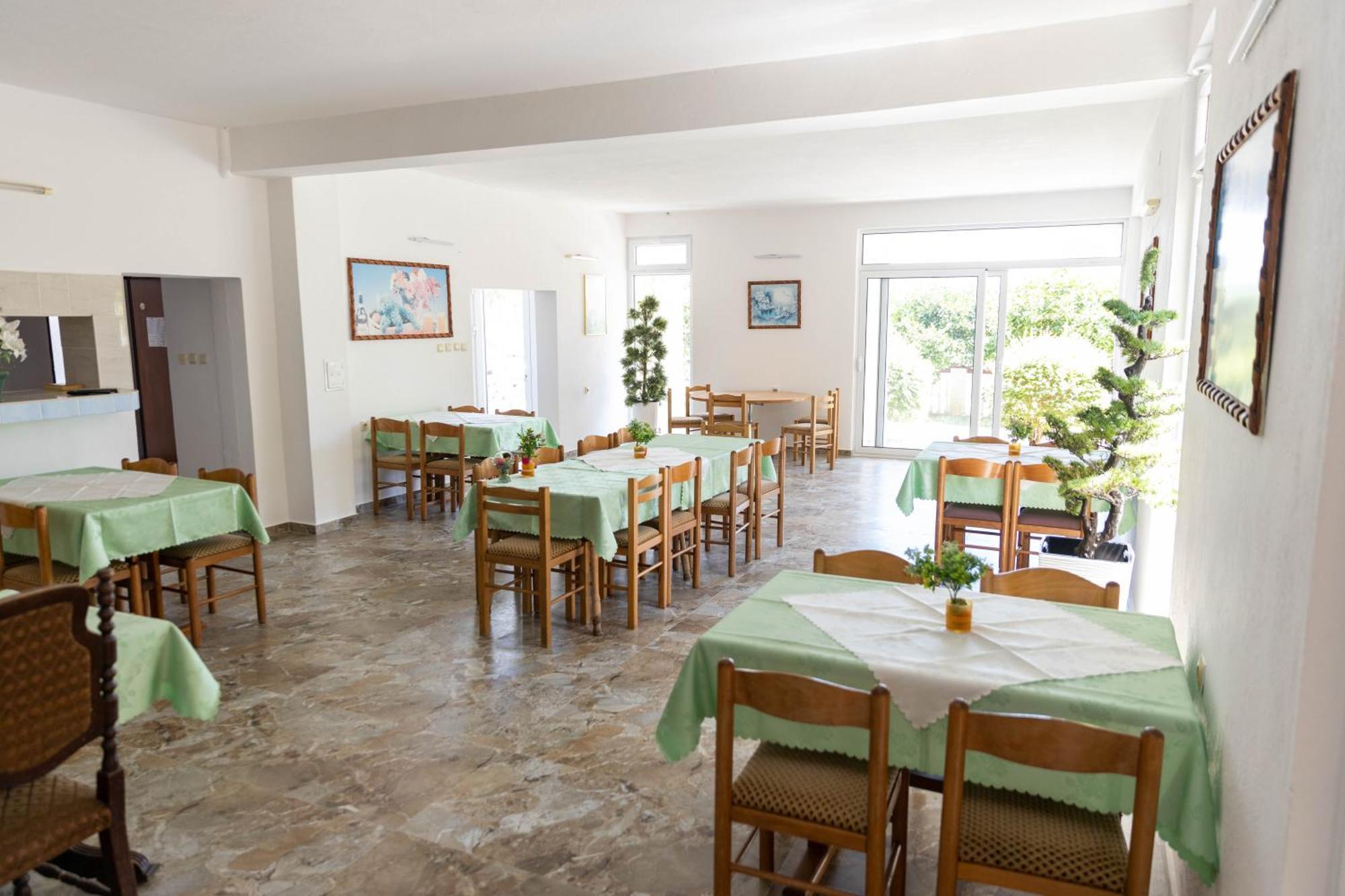 Guest House Aldin ウルツィニ エクステリア 写真